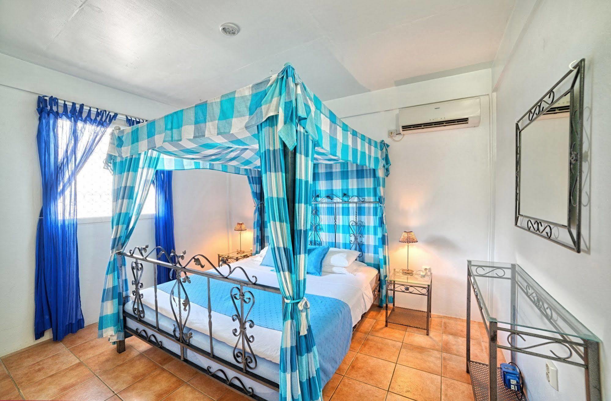 Caribbean Sea View Holiday Apartments Mero Екстер'єр фото